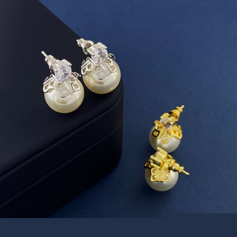 Ba*len*cia*ga earrings